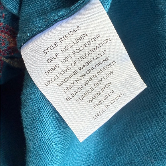 Johnny Was Messine V-Neck Top w/ Side Slits in Teal Floral Embroidered Linen S - Picture 15 of 15